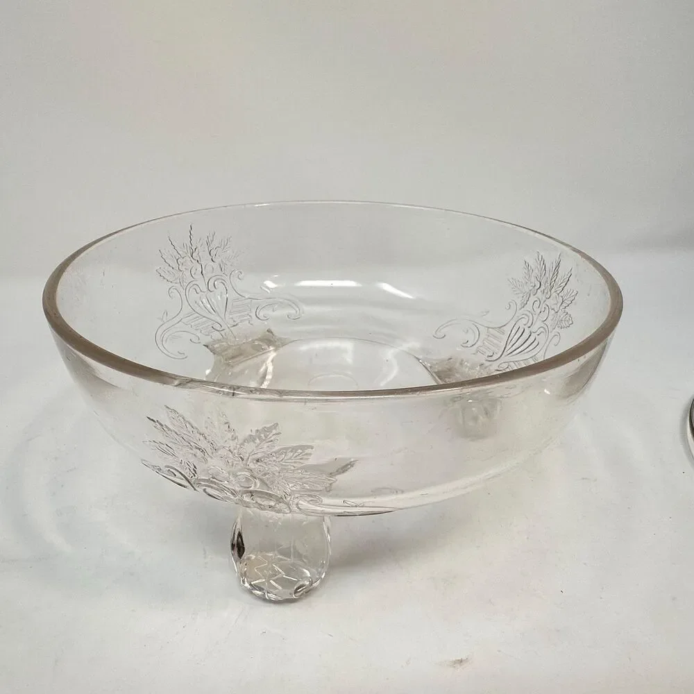 Antique Riverside Glass Works No 4 Grasshopper EAPG Covered Casserole Bowl Lid